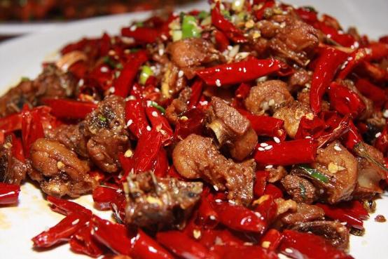 做家常菜時(shí)，“耗油”這3種菜不能亂發(fā)，不提鮮反而味道怪異